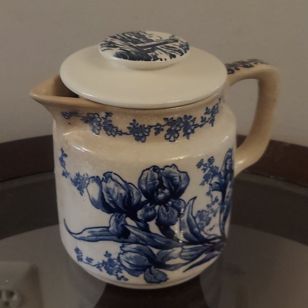 Antique Buffalo Pottery Semi-Vitreous Milk Pitcher w Currier & Ives Teapot Lid